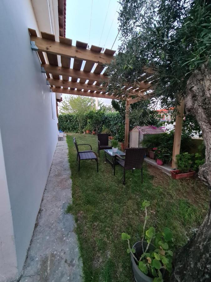 Semelia'S Guest House Spáta Exterior foto